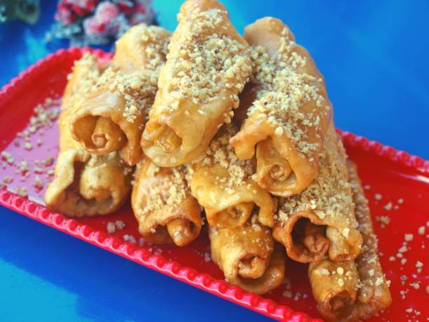 Diples / Christmas Fried Dough with honey